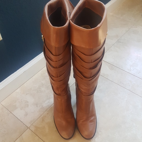 Michael Kors Boots - Picture 2 of 4